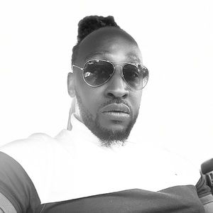 Meet your Posher, Lorenzo